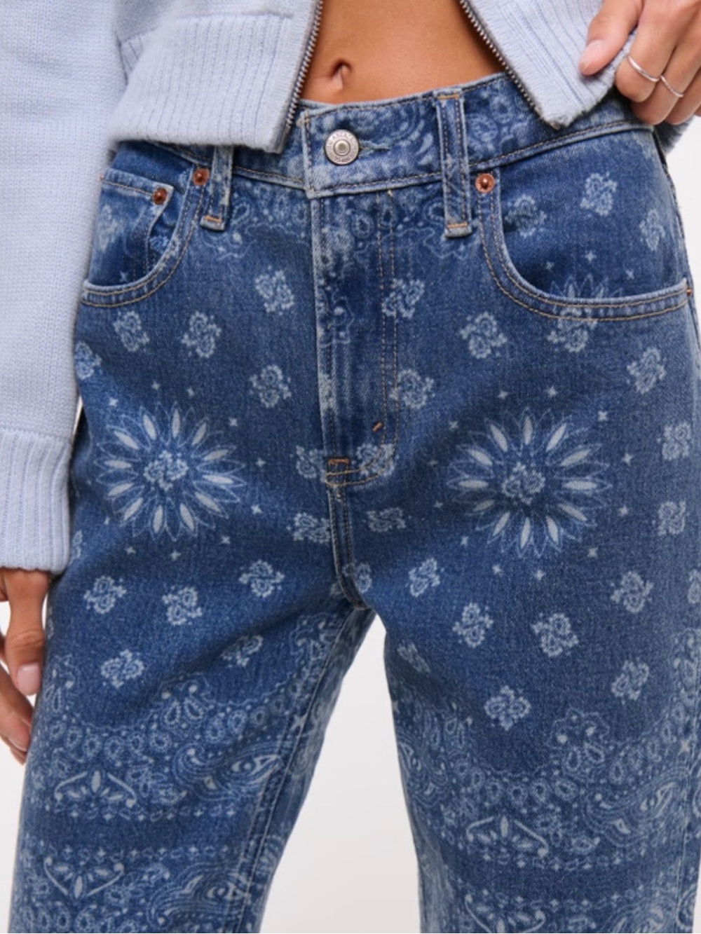 abercrombie and fitch high rise 90s relaxed curve love jeans bandana print